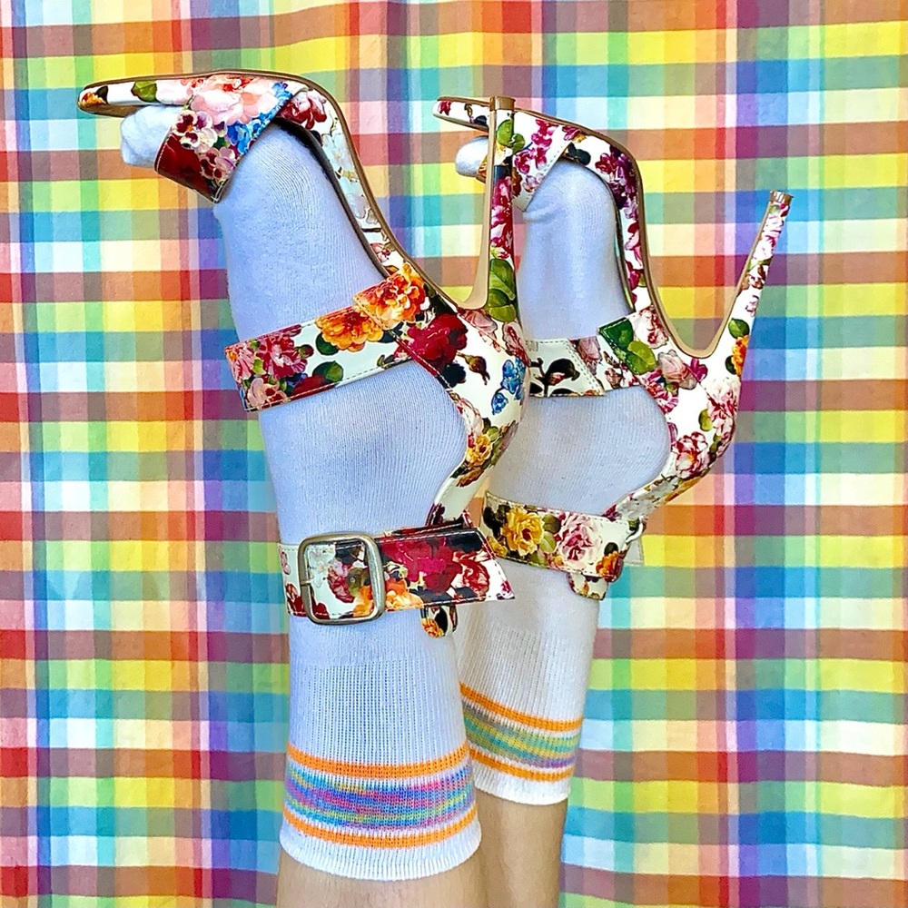 Anne Michelle Rainbow flower high heels 💐